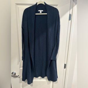 Women’s knit cardigan.